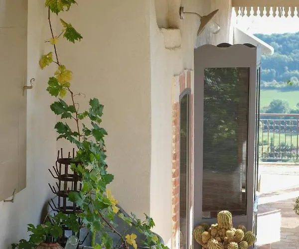 Casa de hóspedes La Fontasse 4*